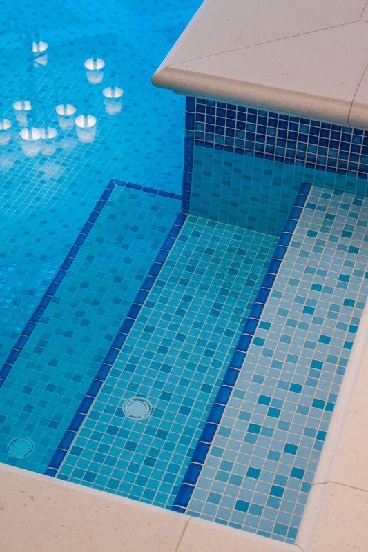 Gạch Mosaic bể bơi - Maison De Pierre